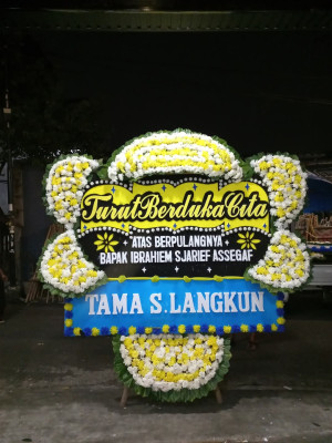 Papan Bunga Duka di Buladu